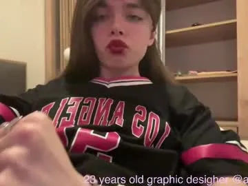 indian_yashika – webcam model profile photo Image 9