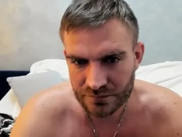 ElizaLuxe – webcam model profile photo Image 12