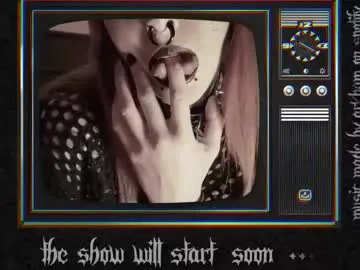 AvrilBonet – webcam model profile photo Image 12