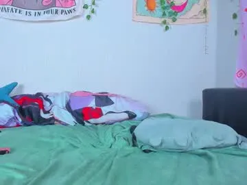 puneripiya – webcam model profile photo Image 4