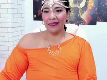 _lakshmi_hotx Image 18