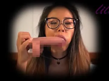 puneripiya – webcam model profile photo Image 5