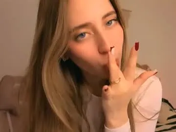 goofyshygirl1 – webcam model profile photo Image 18