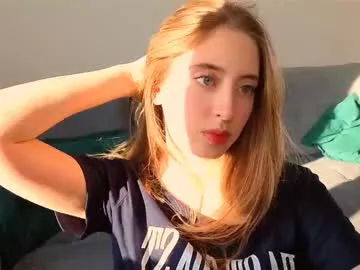 goofyshygirl1 – webcam model profile photo Image 8
