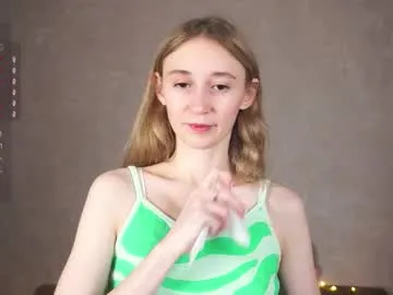 anavillex – webcam model profile photo Image 9