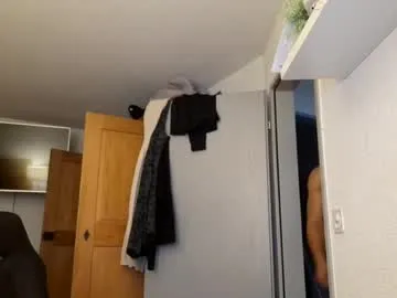 mochasins_ – webcam model profile photo Image 5