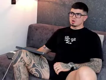 MiaRosey – webcam model profile photo Image 15