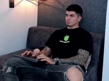 MiaRosey – webcam model profile photo Image 5