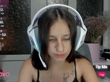 AngelinaKors – webcam model profile photo Image 6