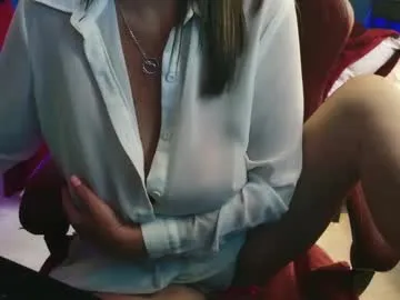 AlisonHale – webcam model profile photo Image 14