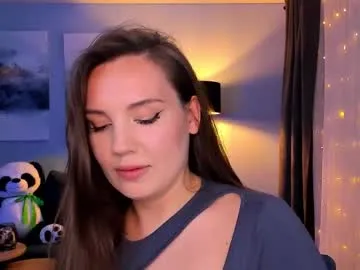 NiaMorelli – webcam model profile photo Image 11