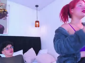 YasmienAtos – webcam model profile photo Image 7