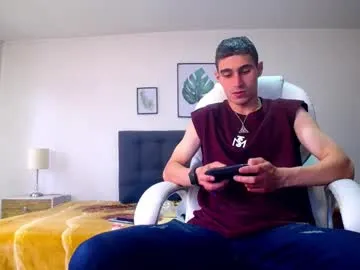 EmiliaWalker – webcam model profile photo Image 3