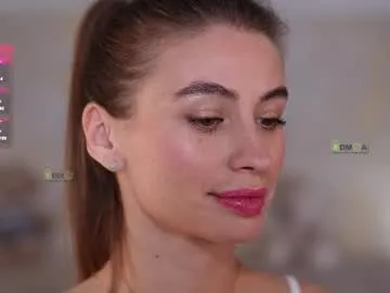 yenifer016 – webcam model profile photo Image 5