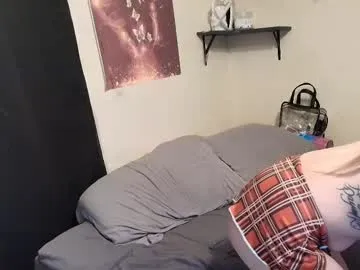 lolaa_darling – webcam model profile photo Image 7