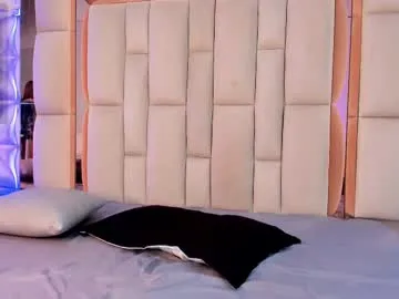 shreya_0 – webcam model profile photo Image 16