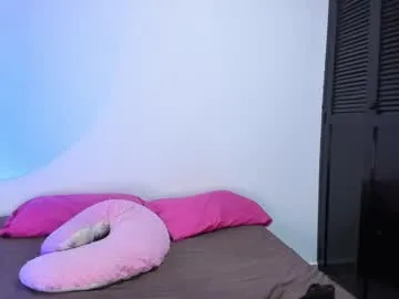 monicaflower – webcam model profile photo Image 3