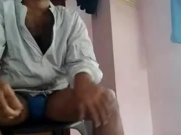 puneripiya – webcam model profile photo Image 18