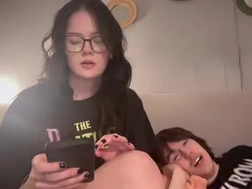 AriaVex – webcam model profile photo Image 2