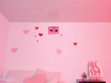 EmiliaWalker – webcam model profile photo Image 8