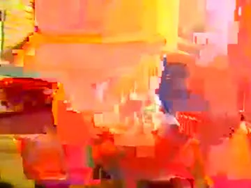 LesleyRed – webcam model profile photo Image 13