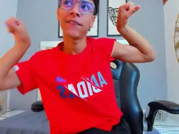 RuddyReyes – webcam model profile photo Image 7