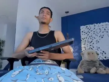 puneripiya – webcam model profile photo Image 18