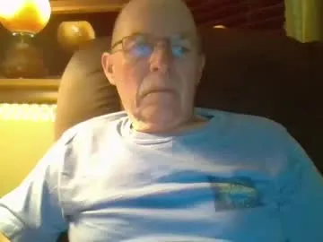 EmiliaWalker – webcam model profile photo Image 7