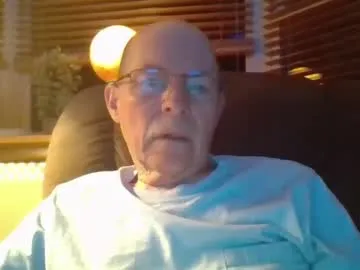 EmiliaWalker – webcam model profile photo Image 9