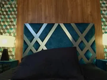 Carla – webcam model profile photo Image 13