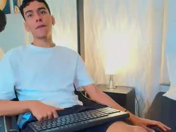 Carla – webcam model profile photo Image 6