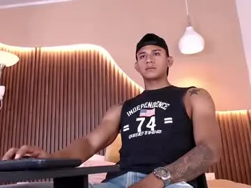 mochasins_ – webcam model profile photo Image 5