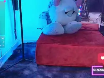 EmiliaWalker – webcam model profile photo Image 2