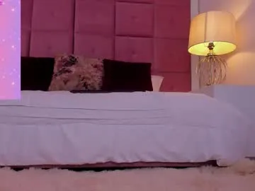 iamsomeone1234 – webcam model profile photo Image 10