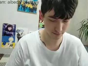 saanvi_indian – webcam model profile photo Image 4