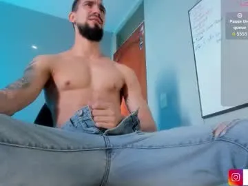 EmiliaWalker – webcam model profile photo Image 16