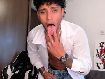 sofiakhanxo – webcam model profile photo Image 16