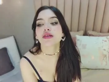 kriscrinkle – webcam model profile photo Image 4