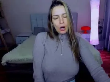 alexiayellow Image 7