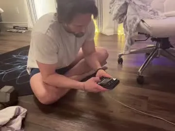 iamsomeone1234 – webcam model profile photo Image 12