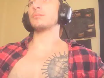 EmiliaWalker – webcam model profile photo Image 2