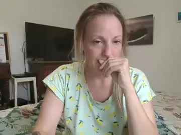 goofyshygirl1 – webcam model profile photo Image 12