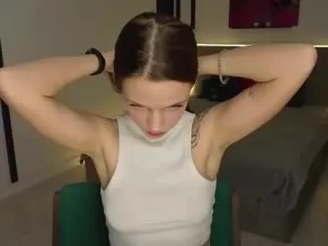 MollyBoston – webcam model profile photo Image 7