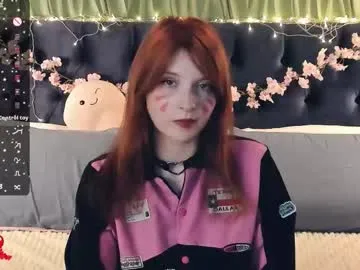 Nicole – webcam model profile photo Image 9