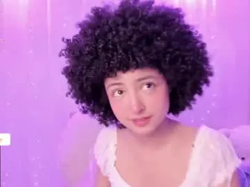 Raisa – webcam model profile photo Image 7