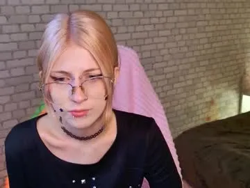 splendid_dolls cam session Image 2