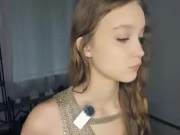 ArielEvans – webcam model profile photo Image 14