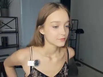 ArielEvans – webcam model profile photo Image 18