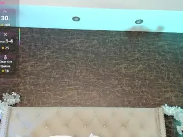 julesxdann cam session Image 16