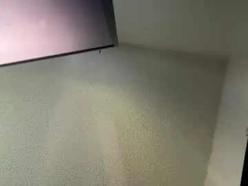 YumisaPage – webcam model profile photo Image 5